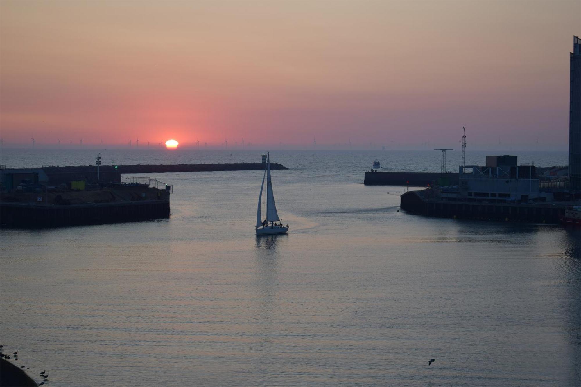 Bizstay Harbour III Scheveningen Apartments L'Aia Esterno foto